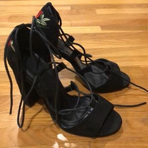 Black suede tie up heels with embroidered roses !